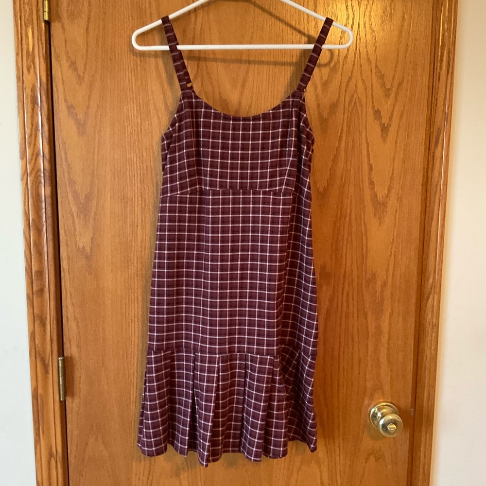 Hollister Flannel Pleated Dress Size Medium Long